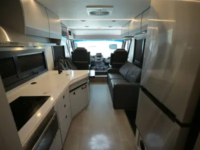 2025 Coachmen Euro photo 3