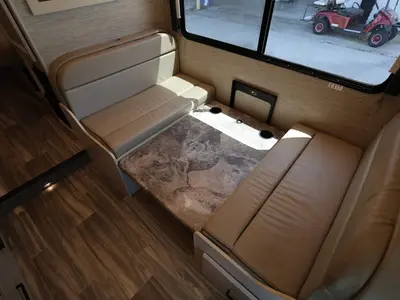 2023 Thor Motor Coach Four Winds photo 14