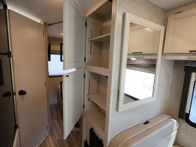 2023 Thor Motor Coach Four Winds photo 18