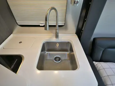 2022 Airstream Atlas photo 11