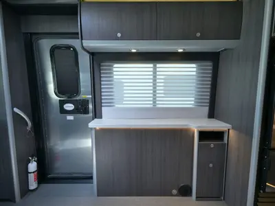 2022 Airstream Atlas photo 15
