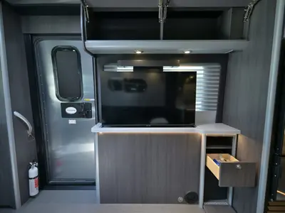 2022 Airstream Atlas photo 16
