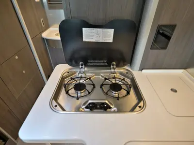 2022 Airstream Atlas photo 13