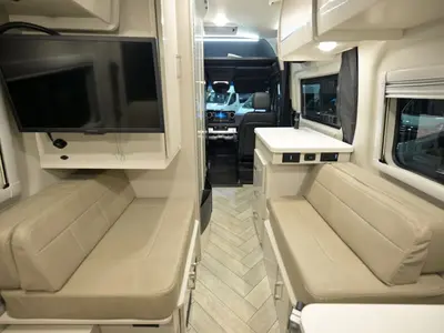 2025 Thor Motor Coach Sanctuary photo 20