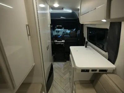 2025 Thor Motor Coach Sanctuary photo 4