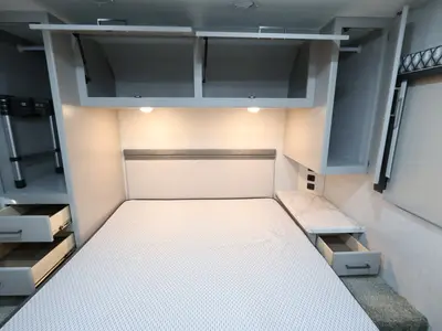 2023 Thor Motor Coach Geneva photo 26