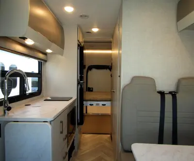 2026 Thor Motor Coach Gemini Trip photo 5