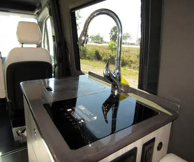 2026 Tiffin Motorhomes GT1 photo 11