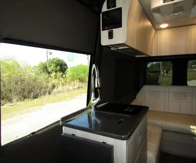 2026 Tiffin Motorhomes GT1 photo 6