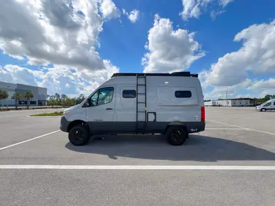 2026 Tiffin Motorhomes GH1 photo 21