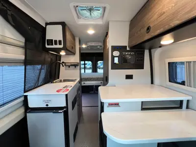 2026 Tiffin Motorhomes GH1 photo 6