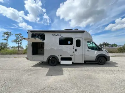 2026 Thor Motor Coach Gemini Trip photo 21