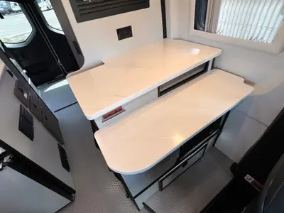2026 Tiffin Motorhomes GH1 photo 13
