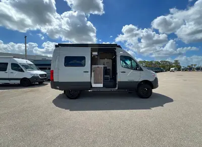2026 Tiffin Motorhomes GH1 photo 20