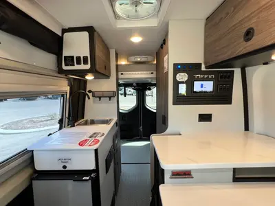 2026 Tiffin Motorhomes GH1 photo 6