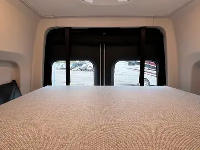 2026 Tiffin Motorhomes GH1 photo 18