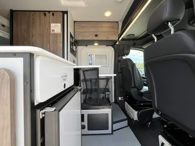 2026 Tiffin Motorhomes GH1 photo 14