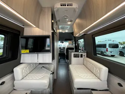 2026 Tiffin Motorhomes GT1 photo 4