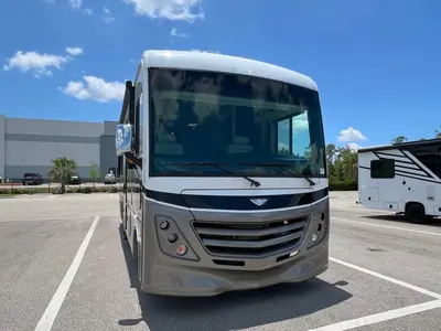 New 2026 Fleetwood Flair 28A