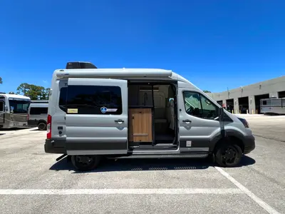 2027 Thor Motor Coach Talavera photo 20