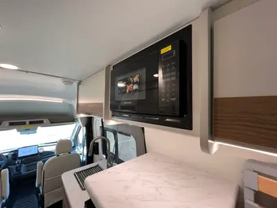 2027 Thor Motor Coach Talavera photo 12