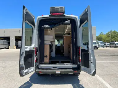 2027 Thor Motor Coach Talavera photo 2