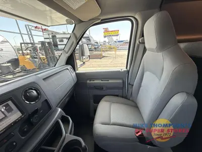 2026 Forest River RV Sunseeker LE photo 19