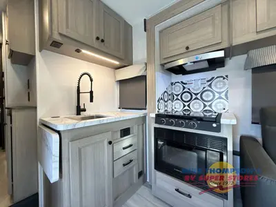 2026 Forest River RV Sunseeker LE photo 28