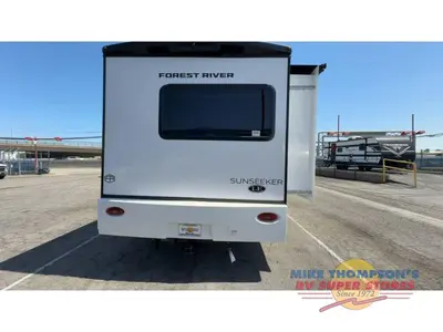 2026 Forest River RV Sunseeker LE photo 9