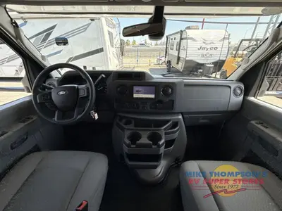 2026 Forest River RV Sunseeker LE photo 17