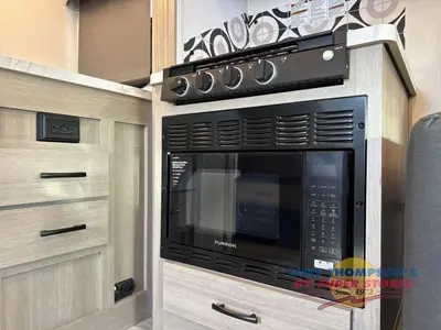 2026 Forest River RV Sunseeker LE photo 29