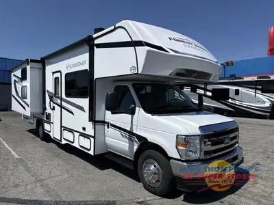 New 2026 Forest River RV Sunseeker LE 3250DSLE Ford