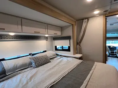 2027 Thor Motor Coach Quantum photo 15