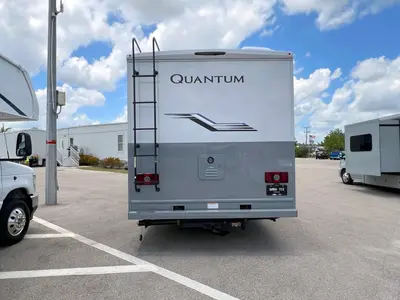 2027 Thor Motor Coach Quantum photo 27