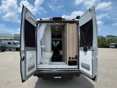 2027 Entegra Coach Ethos photo 2