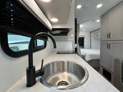 2027 Entegra Coach Odyssey SE photo 9