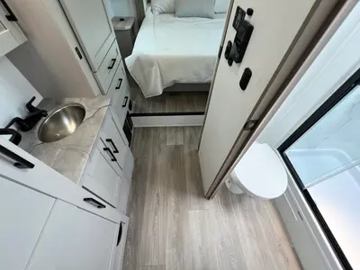 2027 Entegra Coach Odyssey photo 18