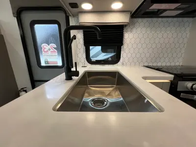 2027 Entegra Coach Odyssey photo 10