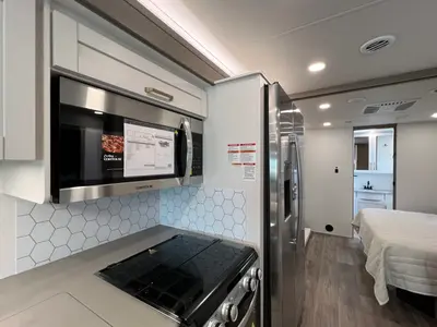 2027 Entegra Coach Vision XL photo 9