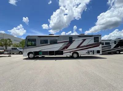 2027 Entegra Coach Vision XL photo 28
