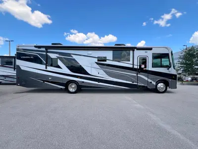 2027 Entegra Coach Vision XL photo 22