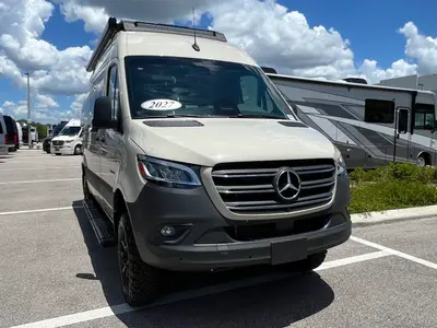 New 2027 Entegra Coach Launch 19Y
