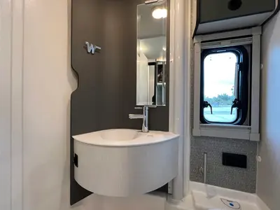 2027 Winnebago Ekko photo 16