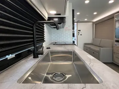 2027 Entegra Coach Odyssey photo 10