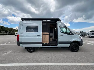 2027 Winnebago Revel photo 17
