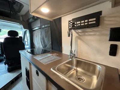 2027 Winnebago Solis photo 8