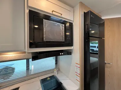 2027 Thor Motor Coach Chateau photo 12