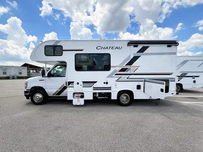 2027 Thor Motor Coach Chateau photo 21