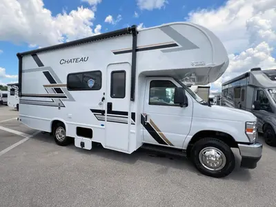 2027 Thor Motor Coach Chateau photo 19