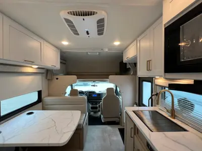 2027 Thor Motor Coach Chateau photo 3
